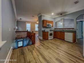 136 E 6th St in Jacksonville, FL - Building Photo - Building Photo