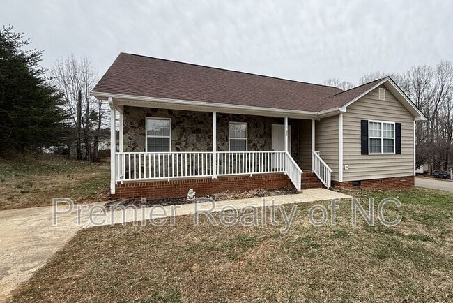 195 Windsong Rd in Mocksville, NC - Building Photo - Building Photo