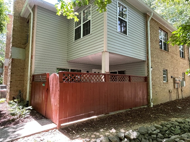 property at 469 Summerwalk Cir