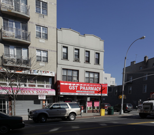 669 Grand St in Brooklyn, NY - Building Photo - Building Photo