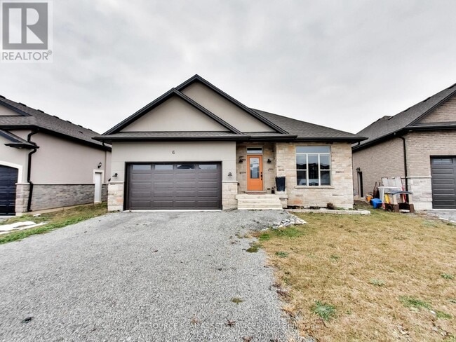 property at 6 Renfield St