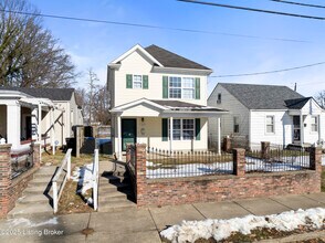 1319 Oakwood Ave in Louisville, KY - Building Photo - Building Photo