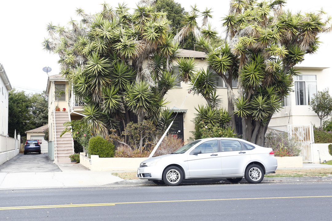 National Townhomes in Los Angeles, CA - Building Photo