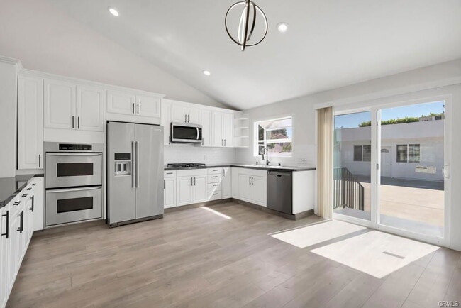 property at 5434 Sylvia Ave