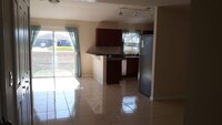 3131 NE 13th Pl in Cape Coral, FL - Foto de edificio - Building Photo