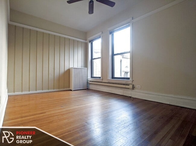 1224 N Dearborn St, Unit 1218-A3 in Chicago, IL - Building Photo - Building Photo