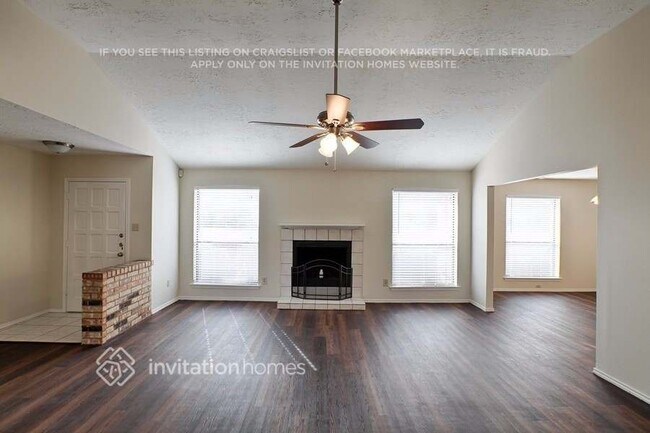 1337 Colmar Dr in Plano, TX - Foto de edificio - Building Photo