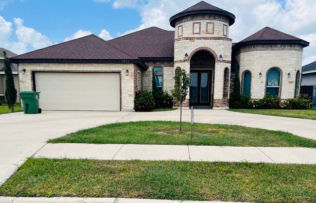 property at 3873 Tolosa St