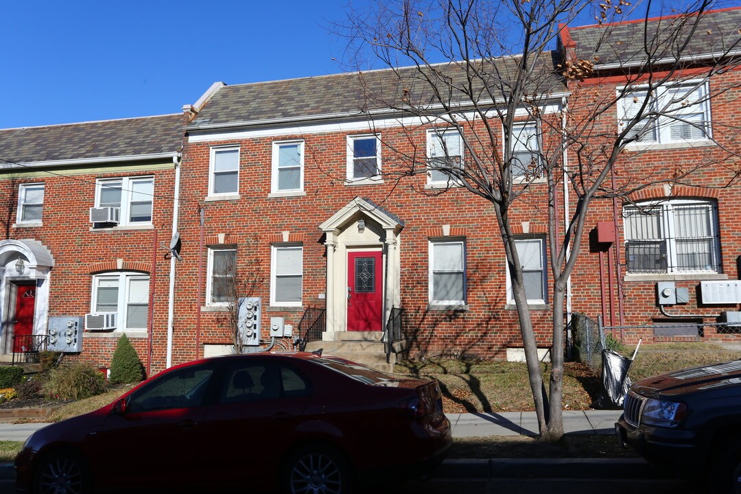1320 Adams St NE in Washington, DC - Building Photo