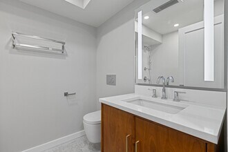 4444 44th Ave SW in Seattle, WA - Building Photo - Building Photo