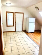 1828 N Pulaski Rd in Chicago, IL - Building Photo - Building Photo