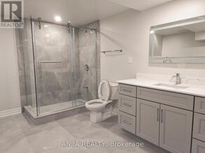 5 Janna Ct in Markham, ON - Building Photo - Building Photo