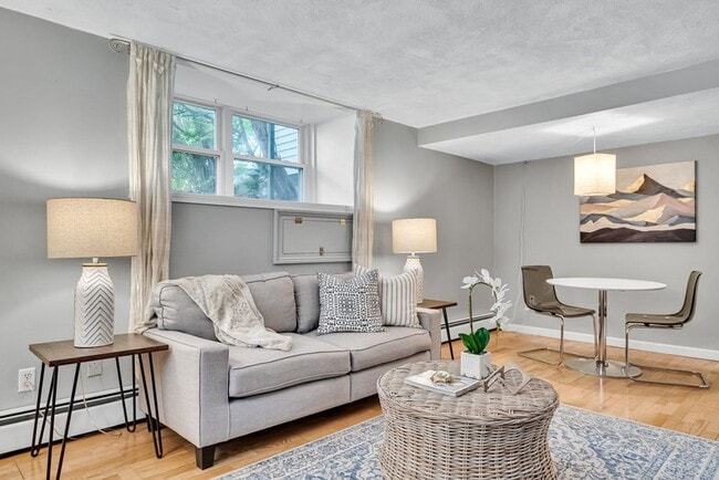 126 Englewood Ave in Boston, MA - Building Photo - Building Photo
