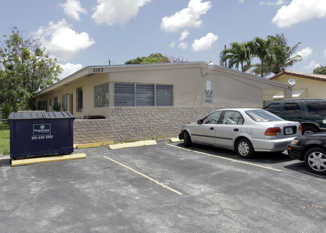 3161-3163 SW 14th St in Miami, FL - Building Photo - Building Photo