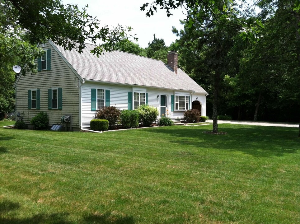 5 Anthonys Way in Sandwich, MA - Building Photo