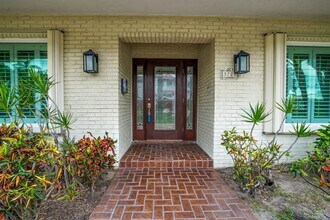 3721 NE 29th Ave in Lighthouse Point, FL - Building Photo - Building Photo