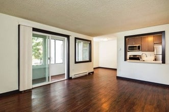 Terra Apartments in Seattle, WA - Foto de edificio - Building Photo