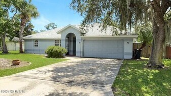 10 Blackfoot Ct in Palm Coast, FL - Building Photo