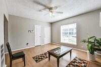 2505 Isabella St photo'