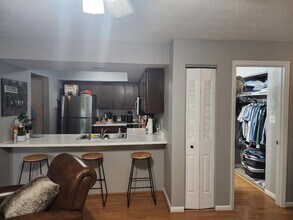 562 Woodland Ave in Lexington, KY - Building Photo - Building Photo