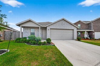 4206 Barrington Cv Ln in Baytown, TX - Building Photo - Building Photo