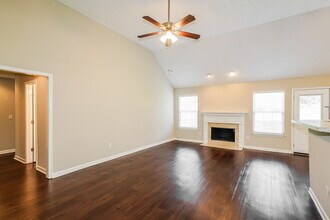 1918 Portview Dr in Spring Hill, TN - Building Photo - Building Photo