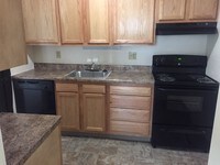 2 Bedroom Kitchen - Hidden Valley Apartamentos in Syracuse, New York