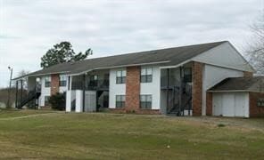 1910 Canal Dr in Franklin, LA - Building Photo - Building Photo