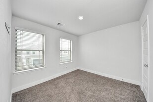 4423 Santorini Ln in Houston, TX - Building Photo
