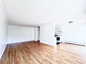 1280 Madison Ave in Burnaby, BC - Building Photo - Building Photo