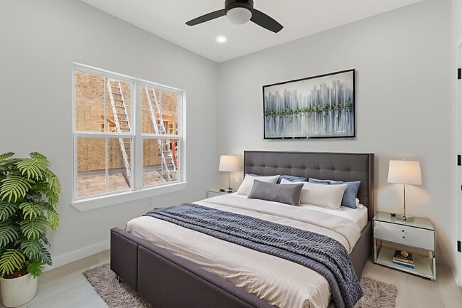 property at 611 Bridgeview Dr