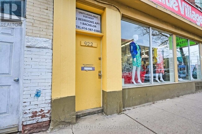 922 Queen St E in Toronto, ON - Building Photo - Building Photo