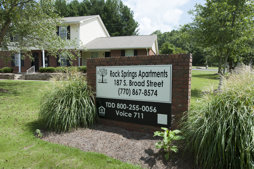 Rock Springs Apartments in Winder, GA - Building Photo