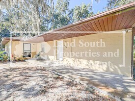 730 Bebo Ln in Lakeland, FL - Building Photo