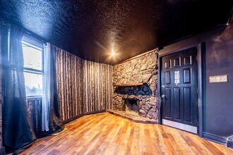 952 Freeland St in Pittsburgh, PA - Building Photo - Building Photo