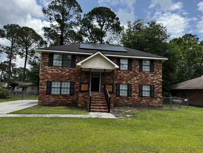 property at 1035 Bacon Rd