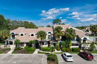 Emerald Woods in Naples, FL - Foto de edificio - Building Photo