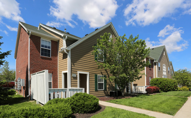 Wexford on the Green in Fairborn, OH - Building Photo - Building Photo