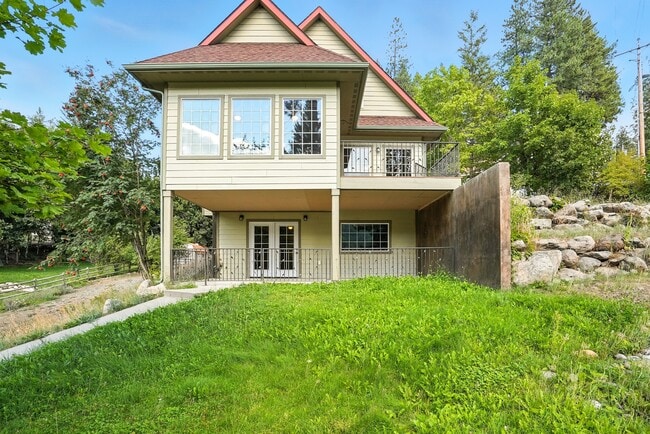 property at 23732 N Lakeview Blvd