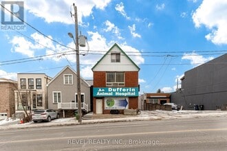 2095 Dufferin St in Toronto, ON - Building Photo - Building Photo