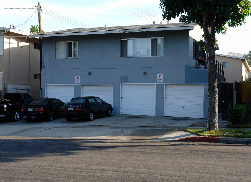 837 Glenway Dr in Inglewood, CA - Foto de edificio