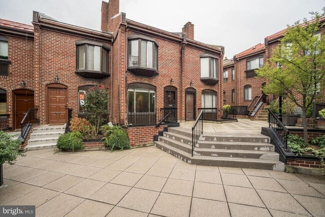 property at 1077 Paper Mill Ct