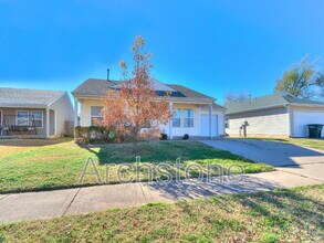 5508 Del Creek Rd in Oklahoma City, OK - Building Photo - Building Photo