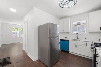2519 N New England Ave in Chicago, IL - Building Photo - Building Photo
