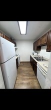 1510 E Gateway Cir S in Fargo, ND - Building Photo - Building Photo