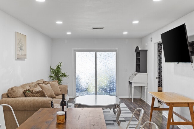 property at 4507 Holly Tree Rd
