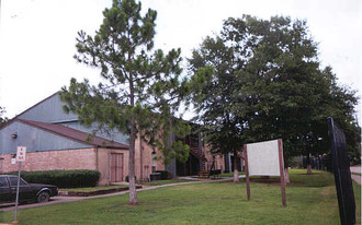 Haverstock Hill Apartments in Houston, TX - Foto de edificio - Building Photo