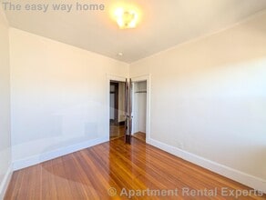 154 Summer St, Unit 1 in Somerville, MA - Building Photo - Building Photo