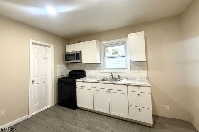 58 Florida St in Elizabeth, NJ - Building Photo - Building Photo