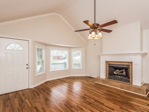 174 Iveydale Rd SE in Mableton, GA - Building Photo - Building Photo